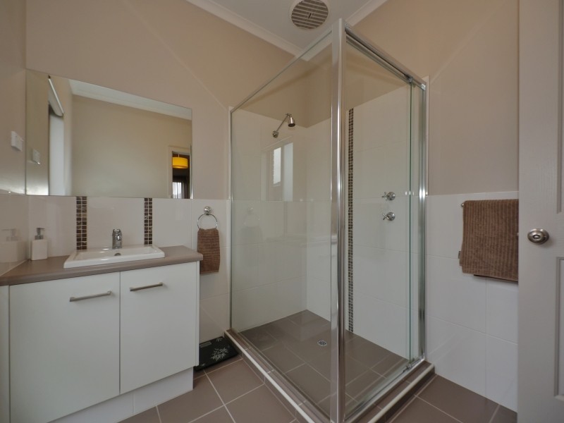 38 Greenfield Street, Mount Barker SA 5251