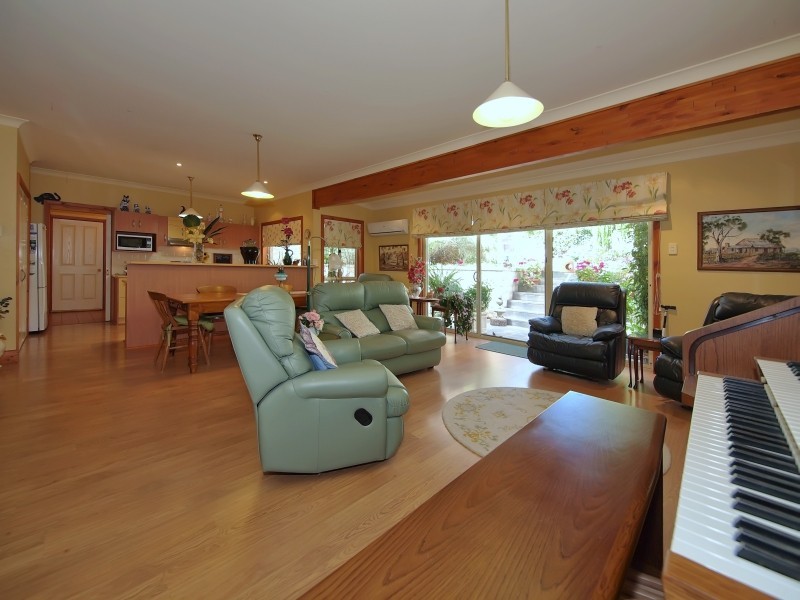 10a Duncan Crescent, Mount Barker SA 5251