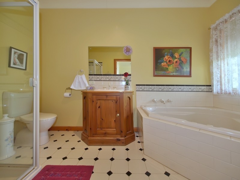 10a Duncan Crescent, Mount Barker SA 5251