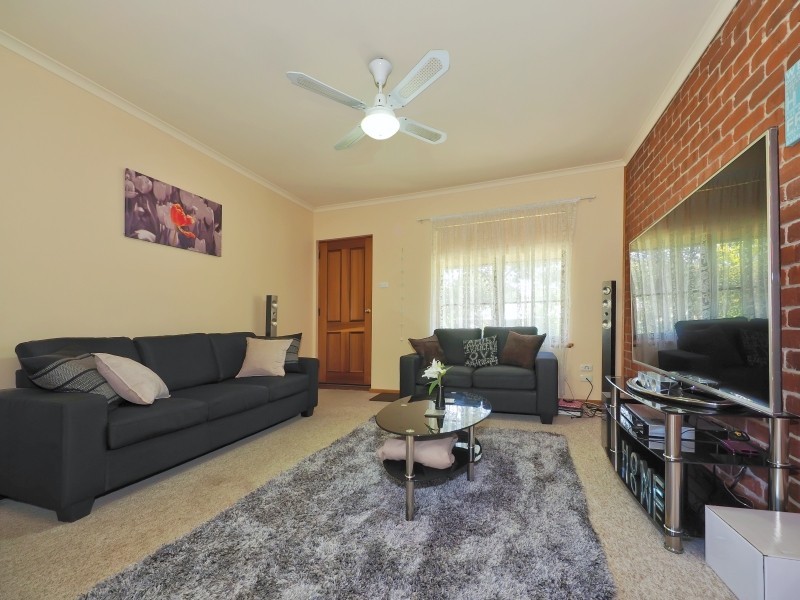 2/4 Margaret Street, Woodside SA 5244