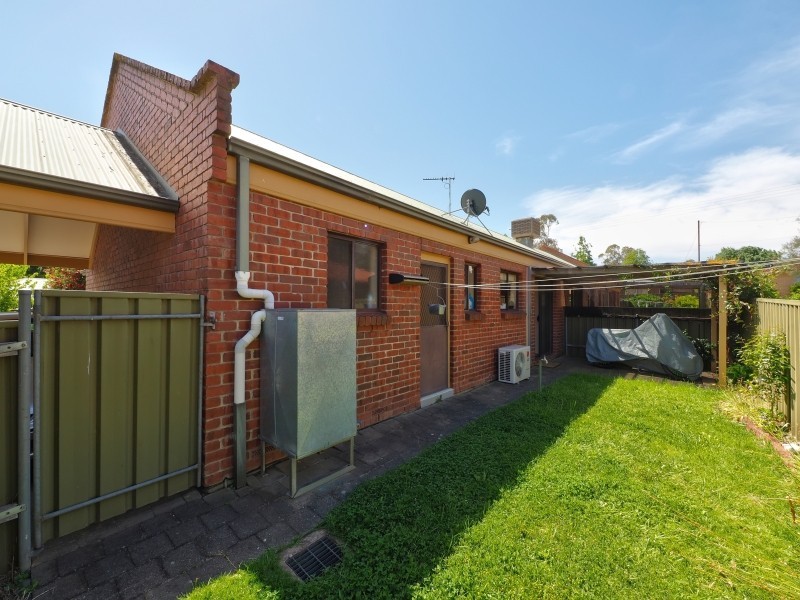 2/4 Margaret Street, Woodside SA 5244