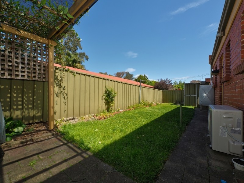 2/4 Margaret Street, Woodside SA 5244