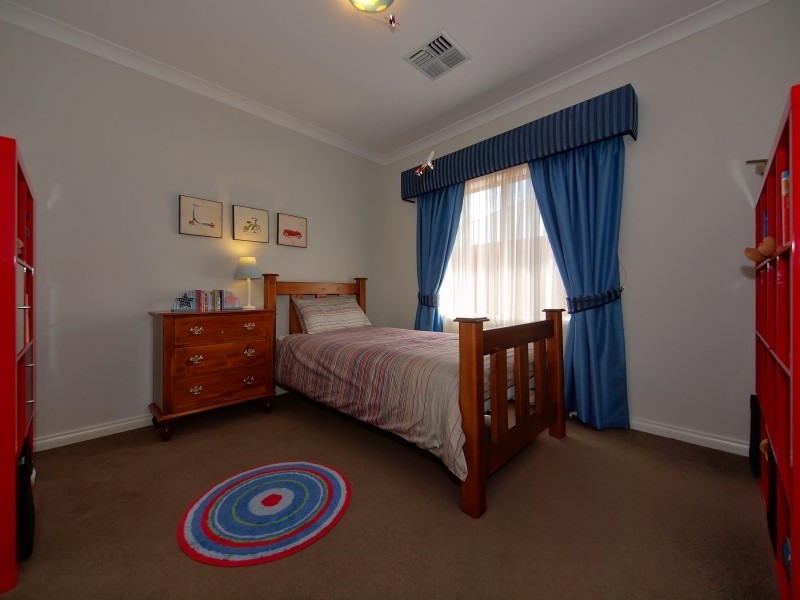 24 Benjamin Gray Drive, Littlehampton SA 5250