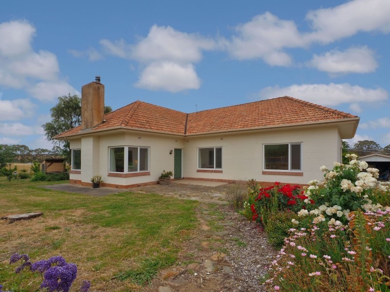 123 Newman Road, Charleston SA 5244