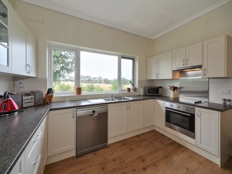 123 Newman Road, Charleston SA 5244