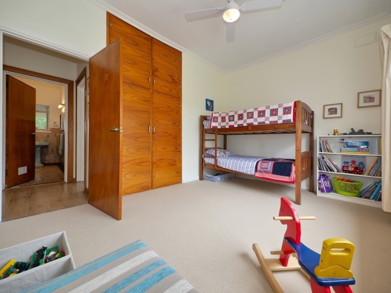 123 Newman Road, Charleston SA 5244