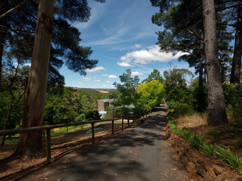 211 Strathalbyn Road, Bridgewater SA 5155