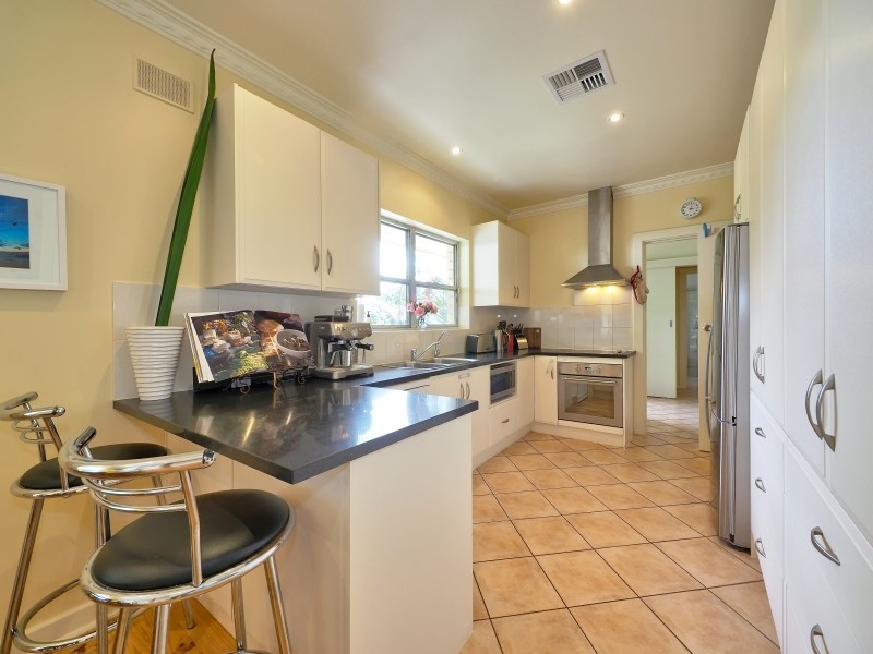 1736 Lobethal Road, Lenswood SA 5240