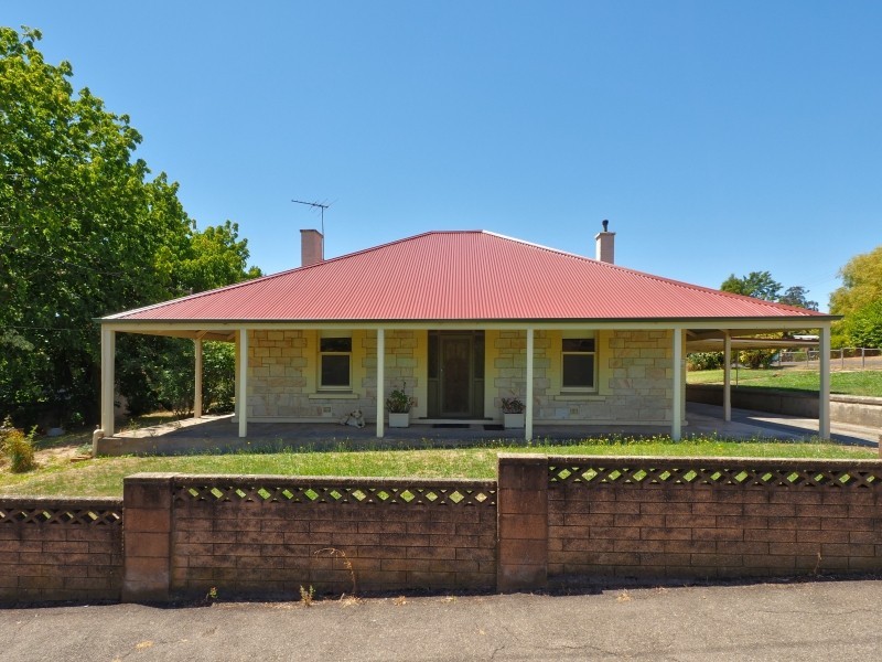 13 Moffett Street, Woodside SA 5244