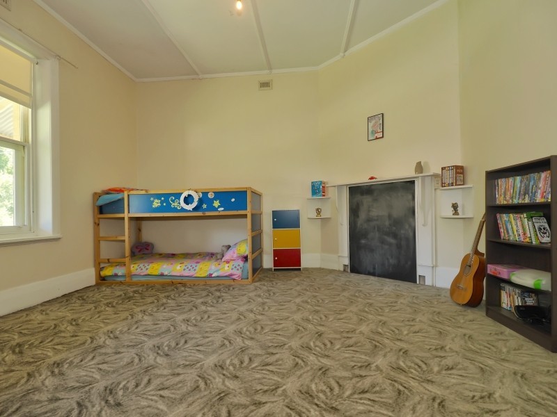 13 Moffett Street, Woodside SA 5244