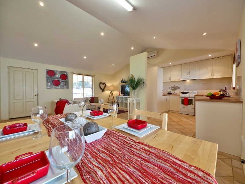 11 Sandalwood Drive, Woodside SA 5244