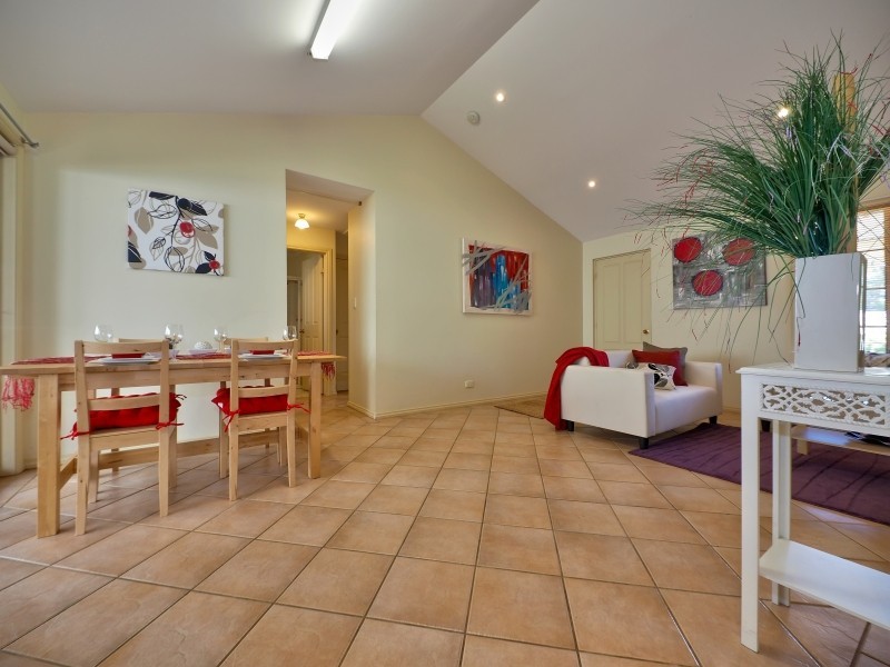 11 Sandalwood Drive, Woodside SA 5244