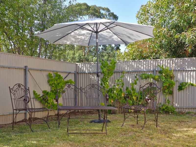 11 Sandalwood Drive, Woodside SA 5244