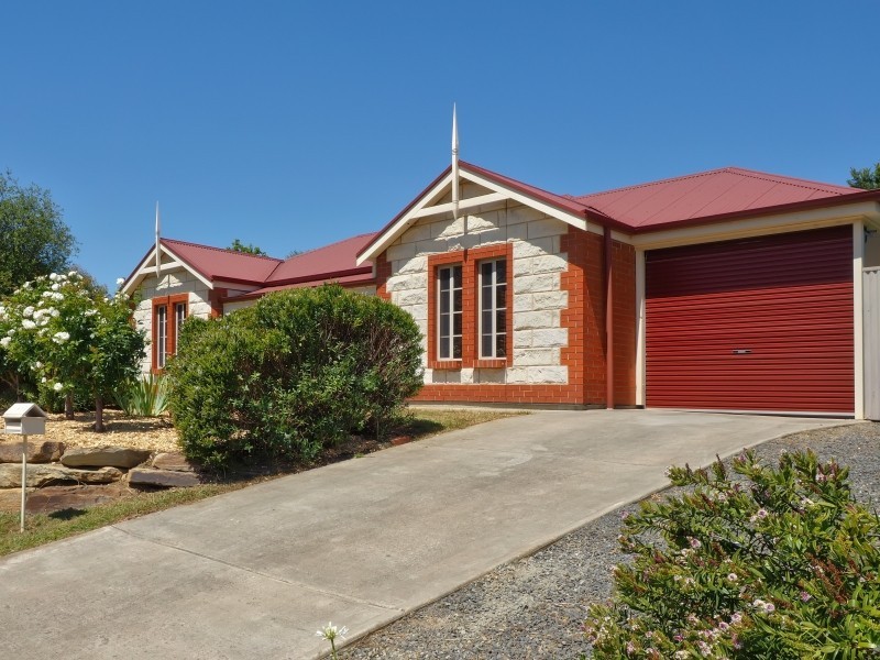 11 Sandalwood Drive, Woodside SA 5244