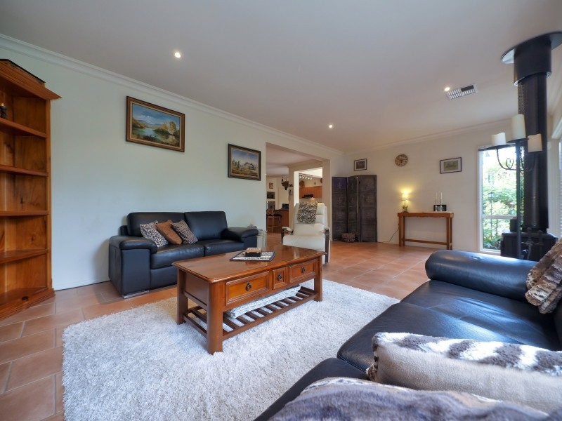 18 Lutterworth Street, Macclesfield SA 5153