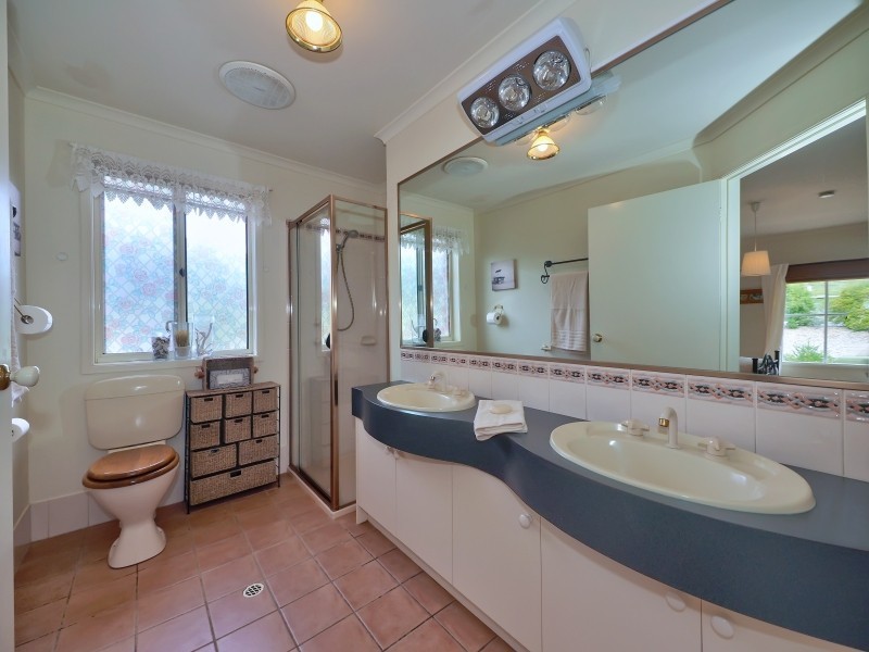 18 Lutterworth Street, Macclesfield SA 5153