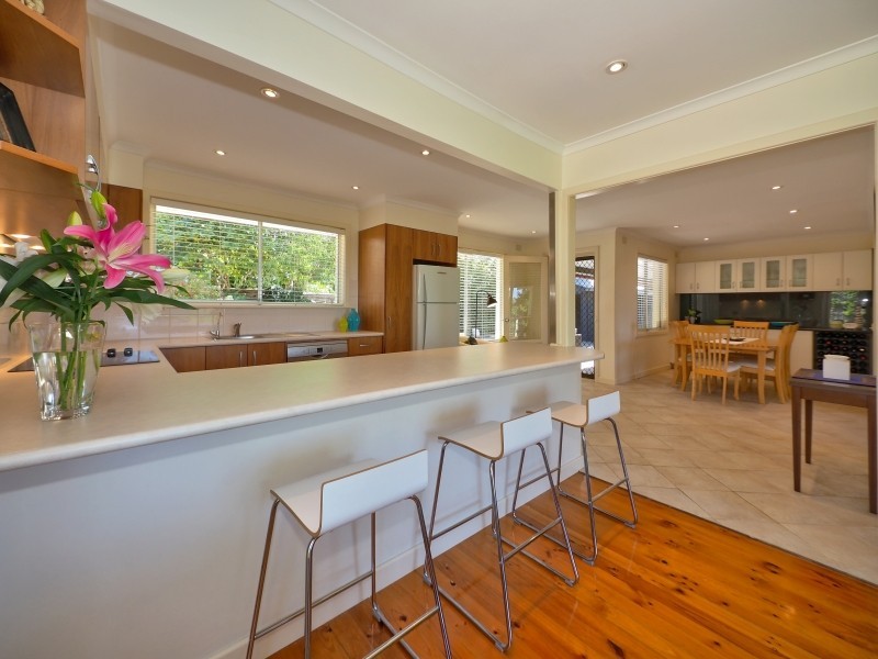 8 Sandercock Road, Crafers SA 5152