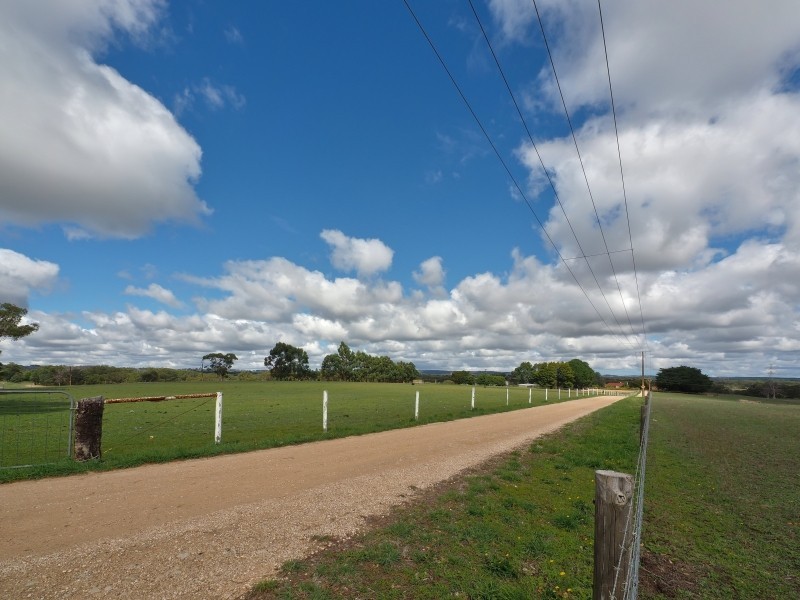 83 Todd Road, Mylor SA 5153