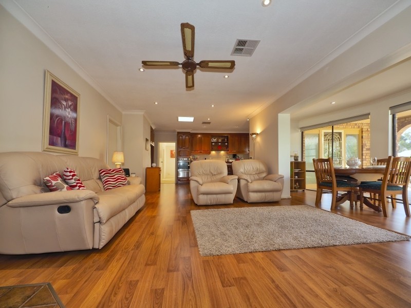 108 Naughtons Road, Woodside SA 5244