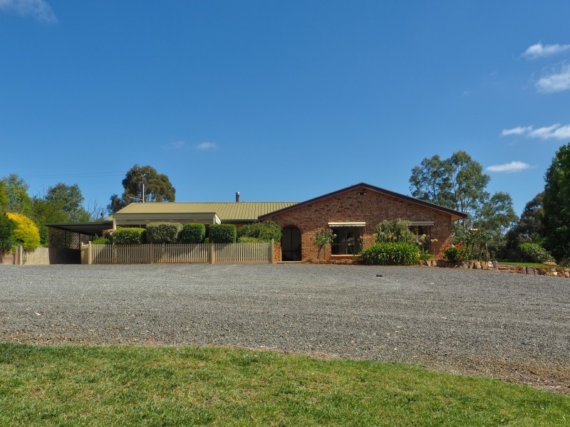 108 Naughtons Road, Woodside SA 5244