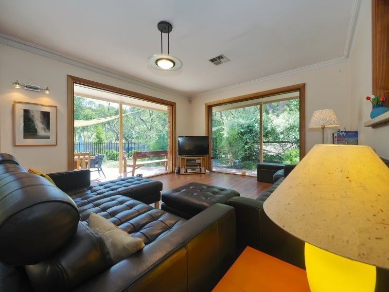 30 Honeysuckle Grove, Bridgewater SA 5155