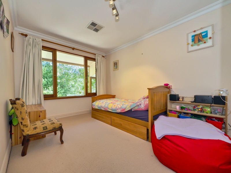 30 Honeysuckle Grove, Bridgewater SA 5155