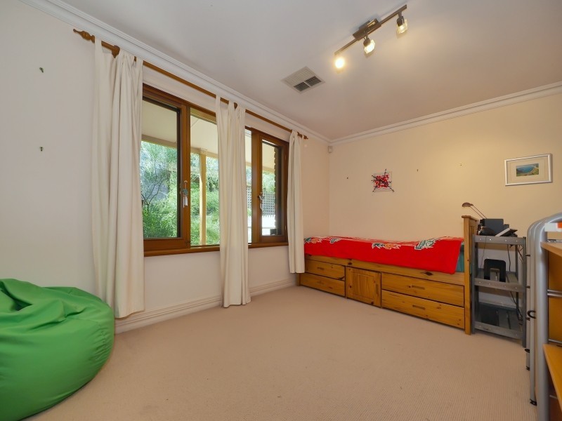 30 Honeysuckle Grove, Bridgewater SA 5155