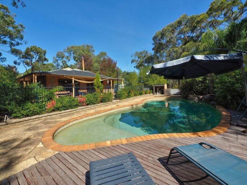 30 Honeysuckle Grove, Bridgewater SA 5155