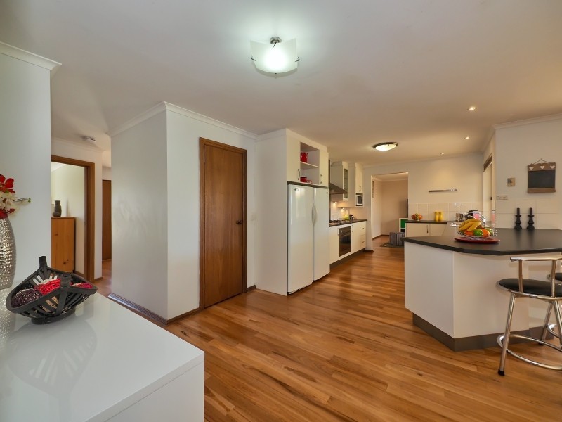 68 Grevillea Way, Woodside SA 5244