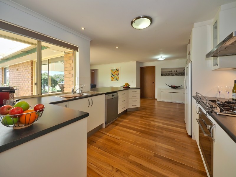 68 Grevillea Way, Woodside SA 5244