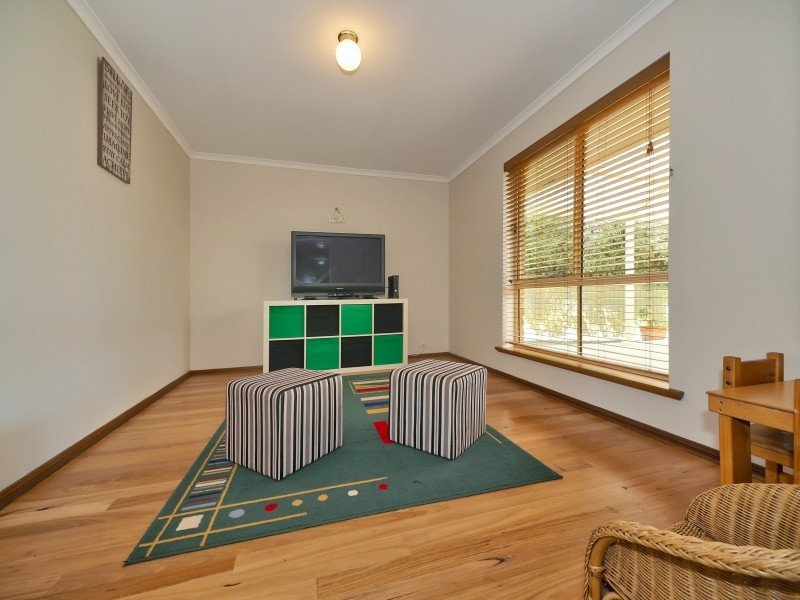 68 Grevillea Way, Woodside SA 5244