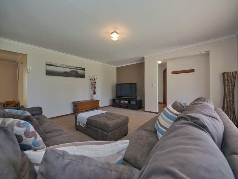 68 Grevillea Way, Woodside SA 5244