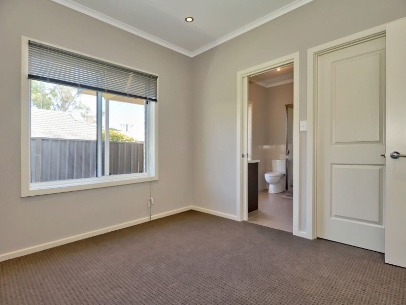 2/2 Margaret Street, Woodside SA 5244