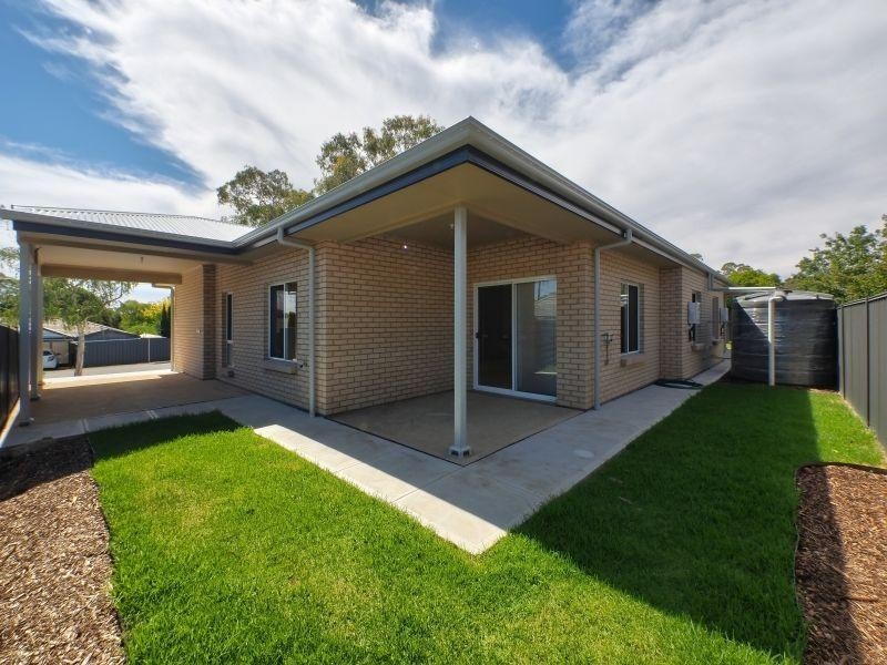 2/2 Margaret Street, Woodside SA 5244