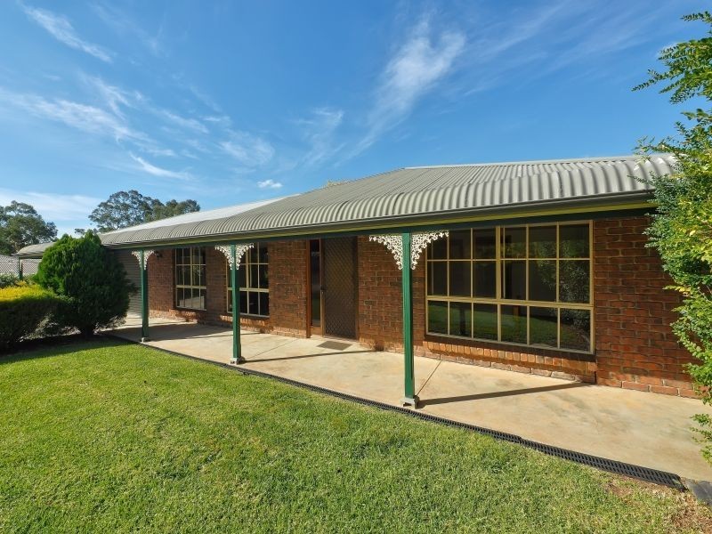 3 Mount View Road, Charleston SA 5244