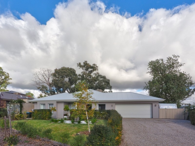 6 Cray Court, Littlehampton SA 5250