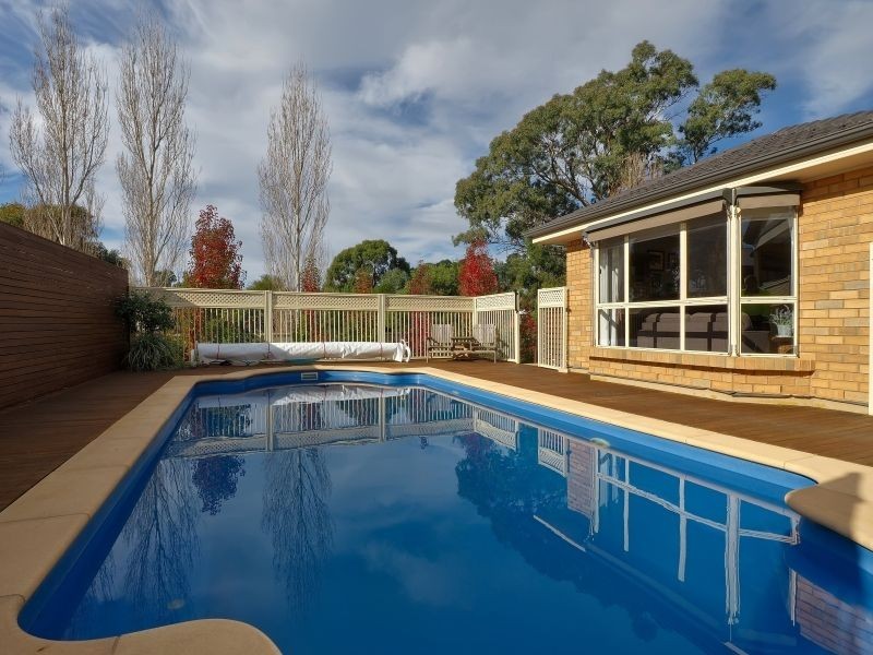 4 Stonybrook Grove, Mount Barker SA 5251