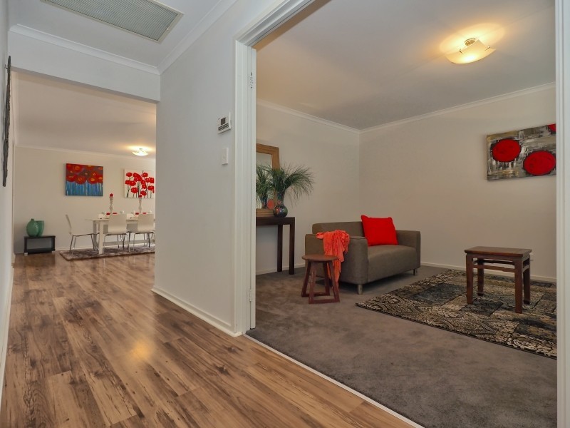 17 Hurling Drive, Mount Barker SA 5251
