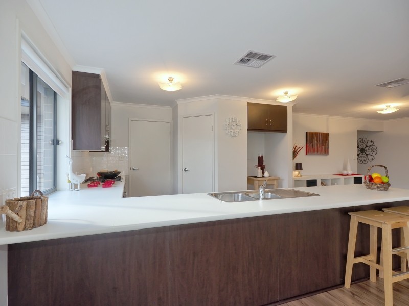 17 Hurling Drive, Mount Barker SA 5251