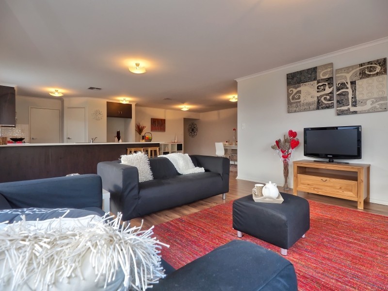 17 Hurling Drive, Mount Barker SA 5251