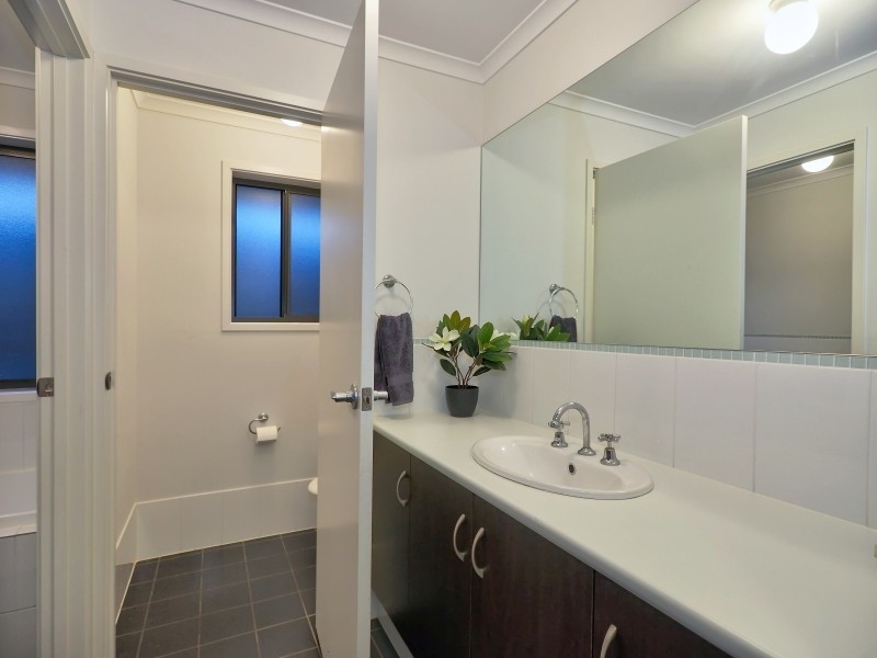 17 Hurling Drive, Mount Barker SA 5251