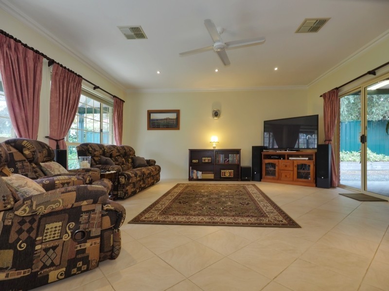 5 Freshford Place, Woodside SA 5244