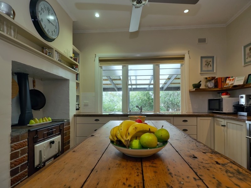 18 Elizabeth Street, Woodside SA 5244