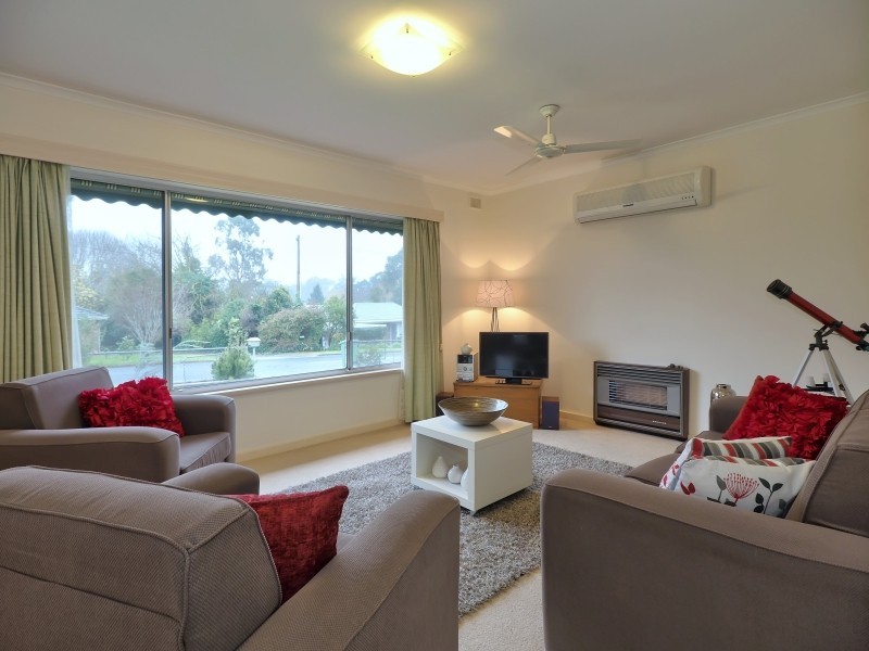 26 English Street, Hahndorf SA 5245