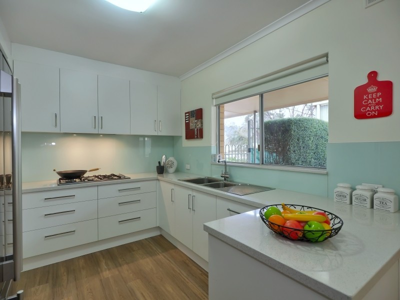 26 English Street, Hahndorf SA 5245