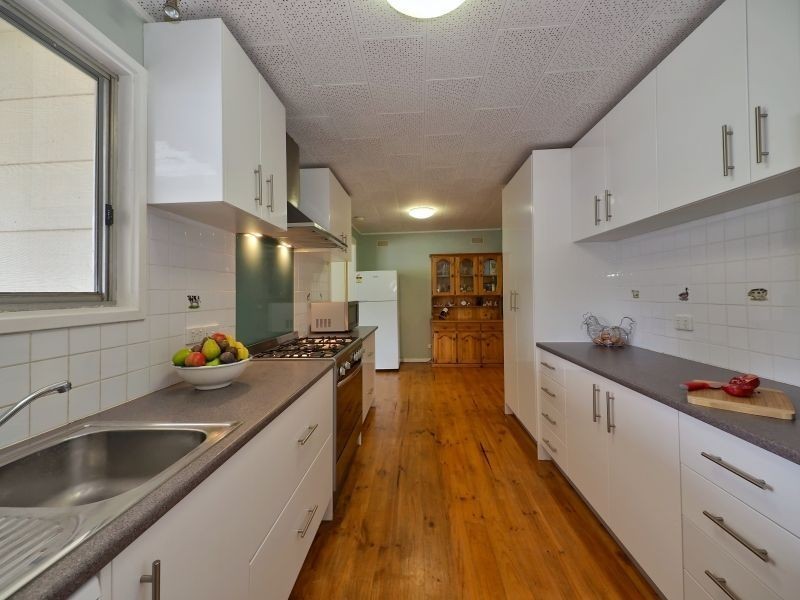 14 Gallas Road, Woodside SA 5244