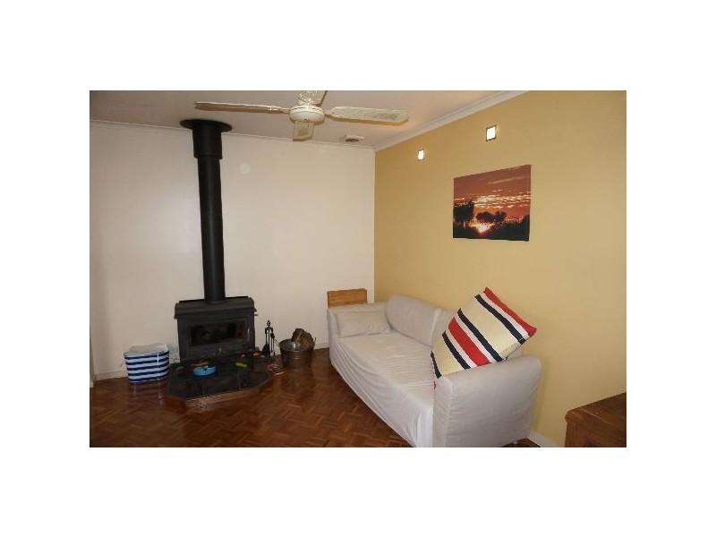 103 Emmett Road, Crafers West SA 5152