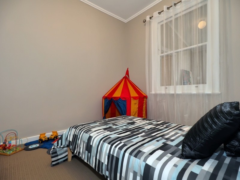 242 Newman Road, Charleston SA 5244