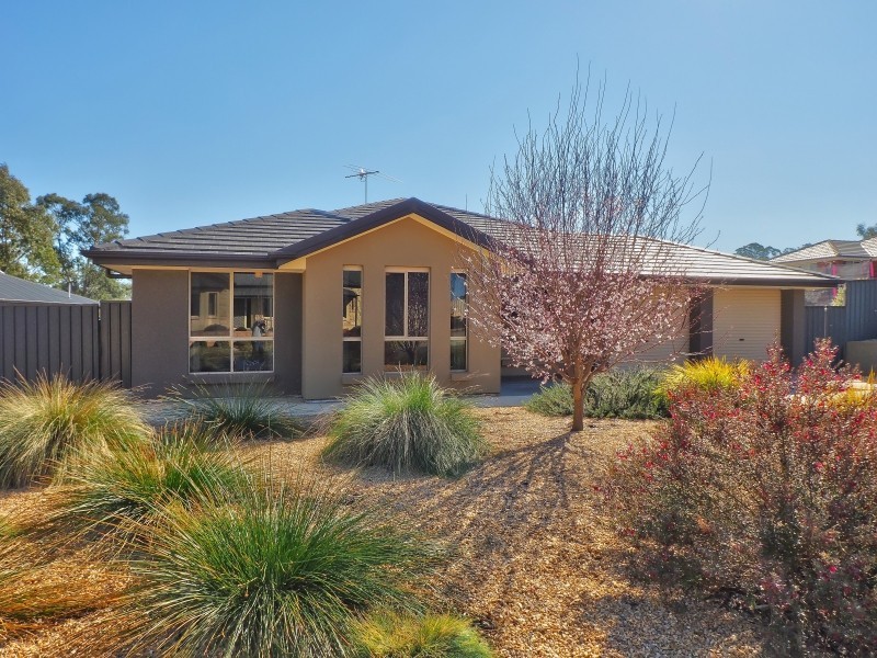 10 Astia Place, Birdwood SA 5234