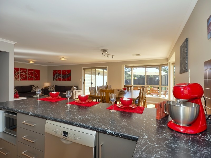 10 Astia Place, Birdwood SA 5234